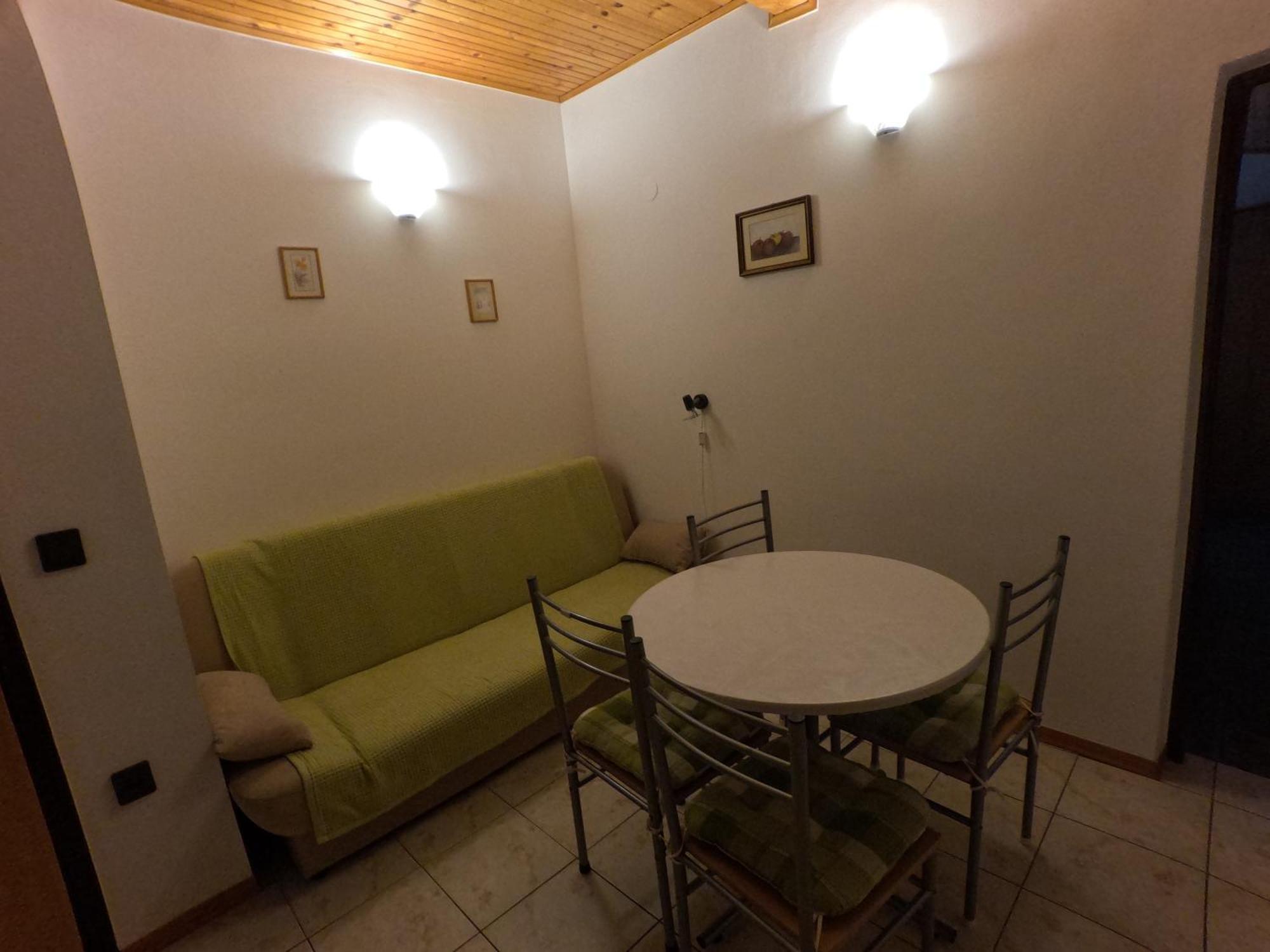 Apartmani Skrnjug Brzac ภายนอก รูปภาพ